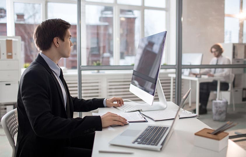  أفضل مسجل نطاق : احصل على اسم نطاق مميز من بين 3 من اختياراتنا