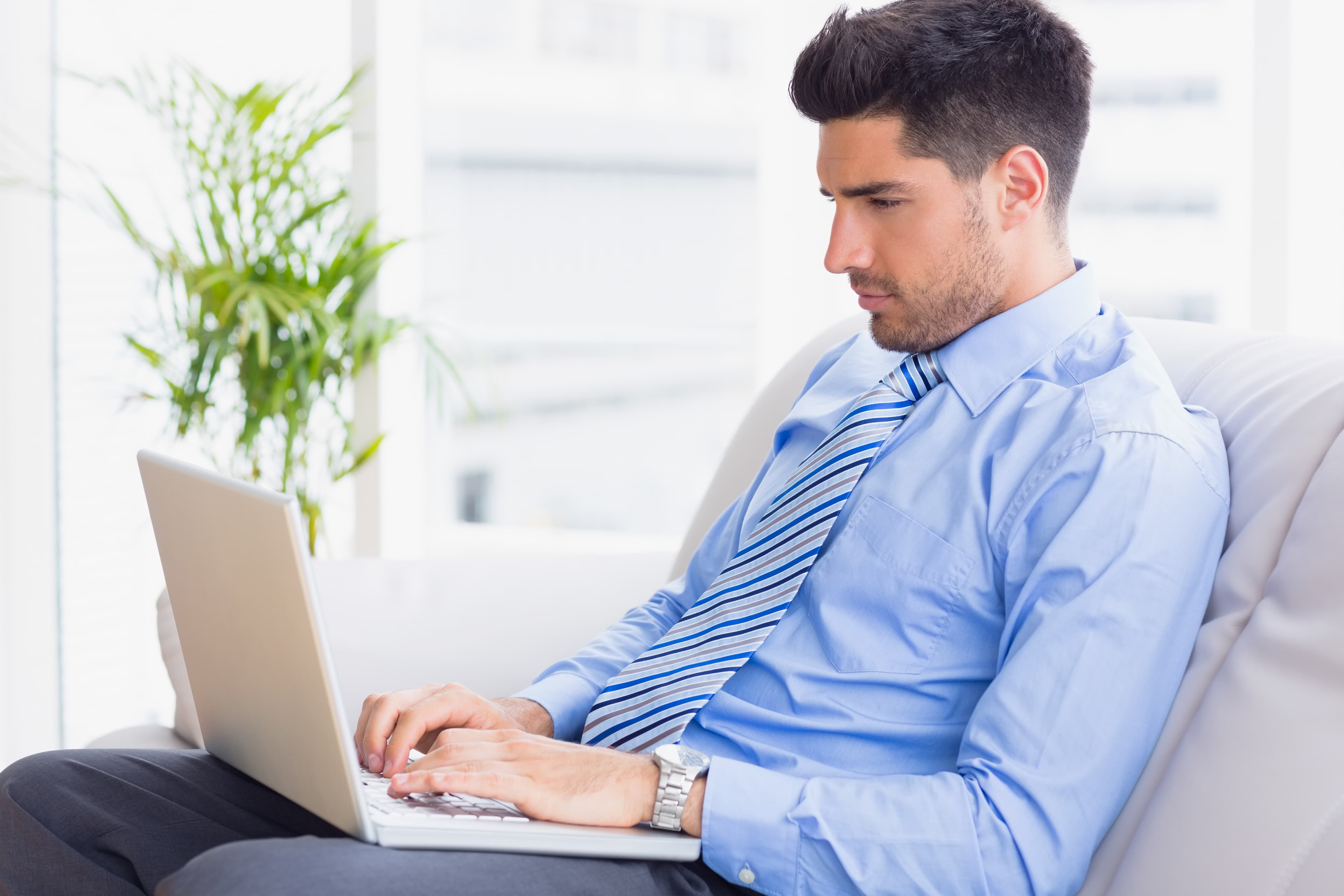 مراجعة شاملة لـ نت فيرمز : استضافة ثابتة وآمنة